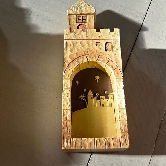 Amazing Nativity 3 D Puzzle - Picture 15 of 17